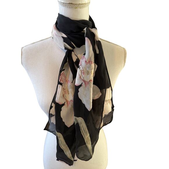 Ralph Lauren Purple Label Rectangular Silk Chiffon Scarf Classic Lilly Print - Picture 2 of 11